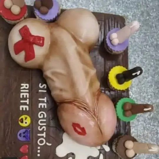 Cake sexual de fondan y buttecream's photo #10