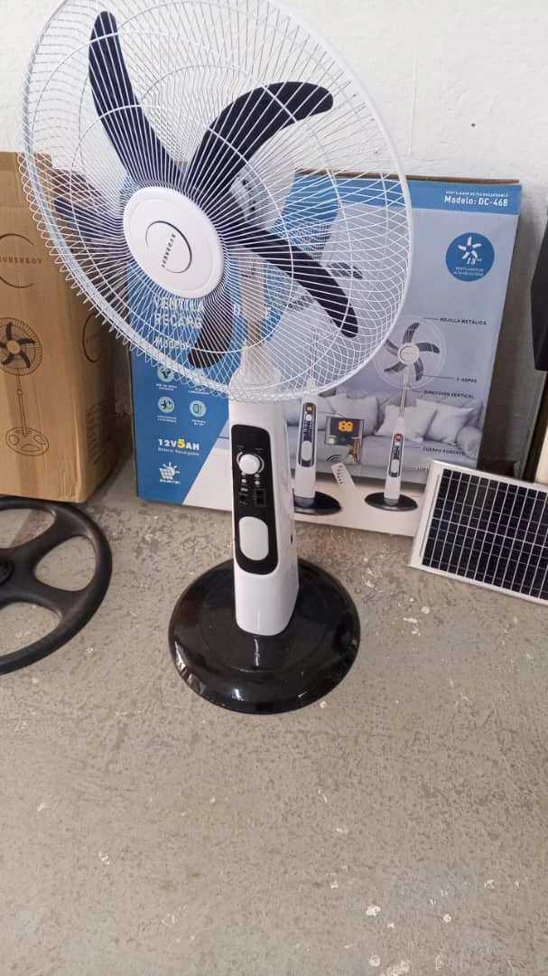 Ventiladores recargable ciclon's foto | el encanto |  BizneCubano